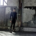 A man wearing SKINS technology.